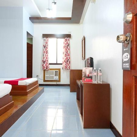 Reddoorz Premium @ Abueg Road Extension Puerto Princesa Exteriör bild